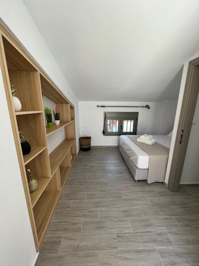 Vespista Boutique Apartment Skiathos Town Exterior photo