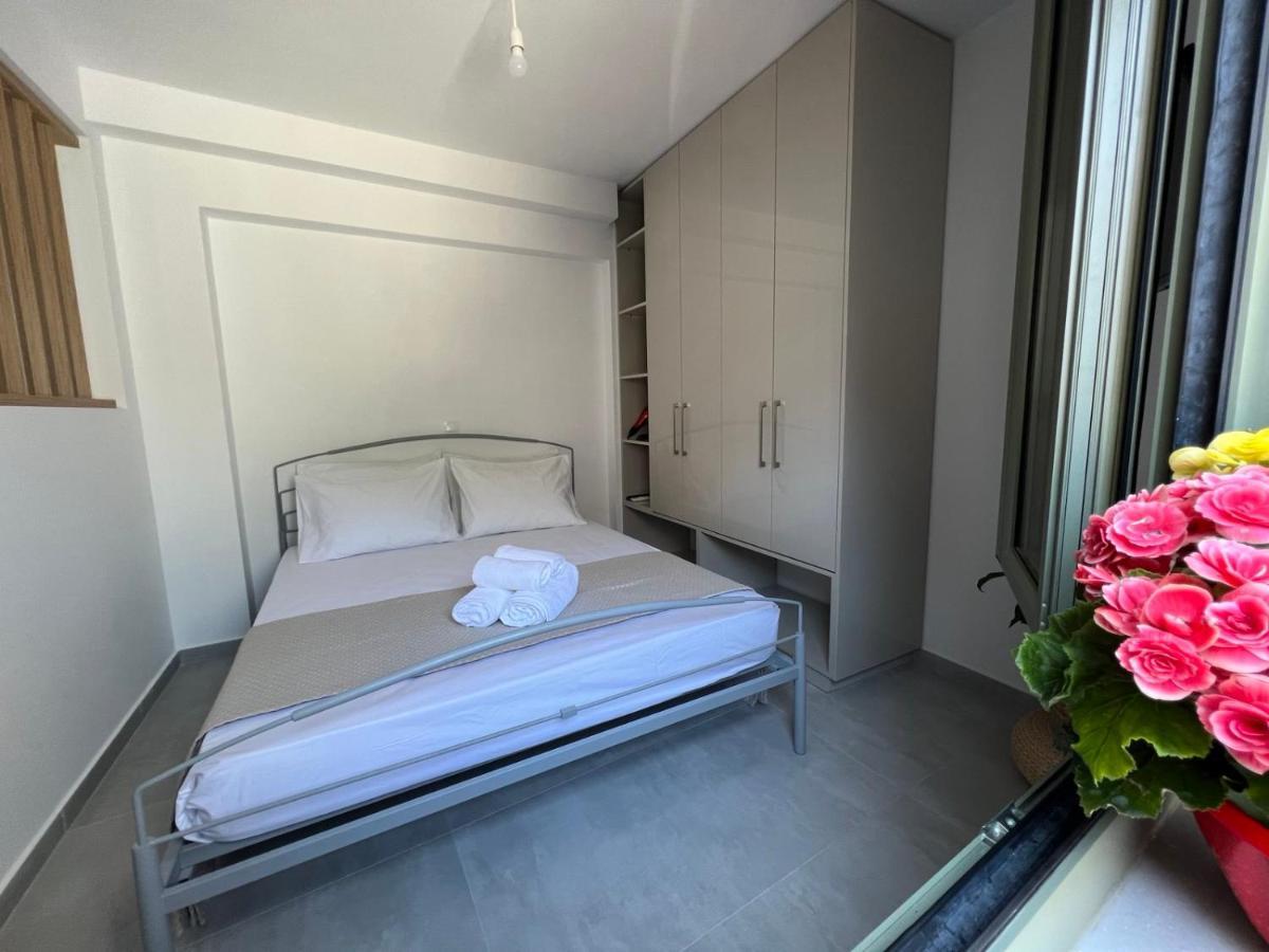 Vespista Boutique Apartment Skiathos Town Exterior photo